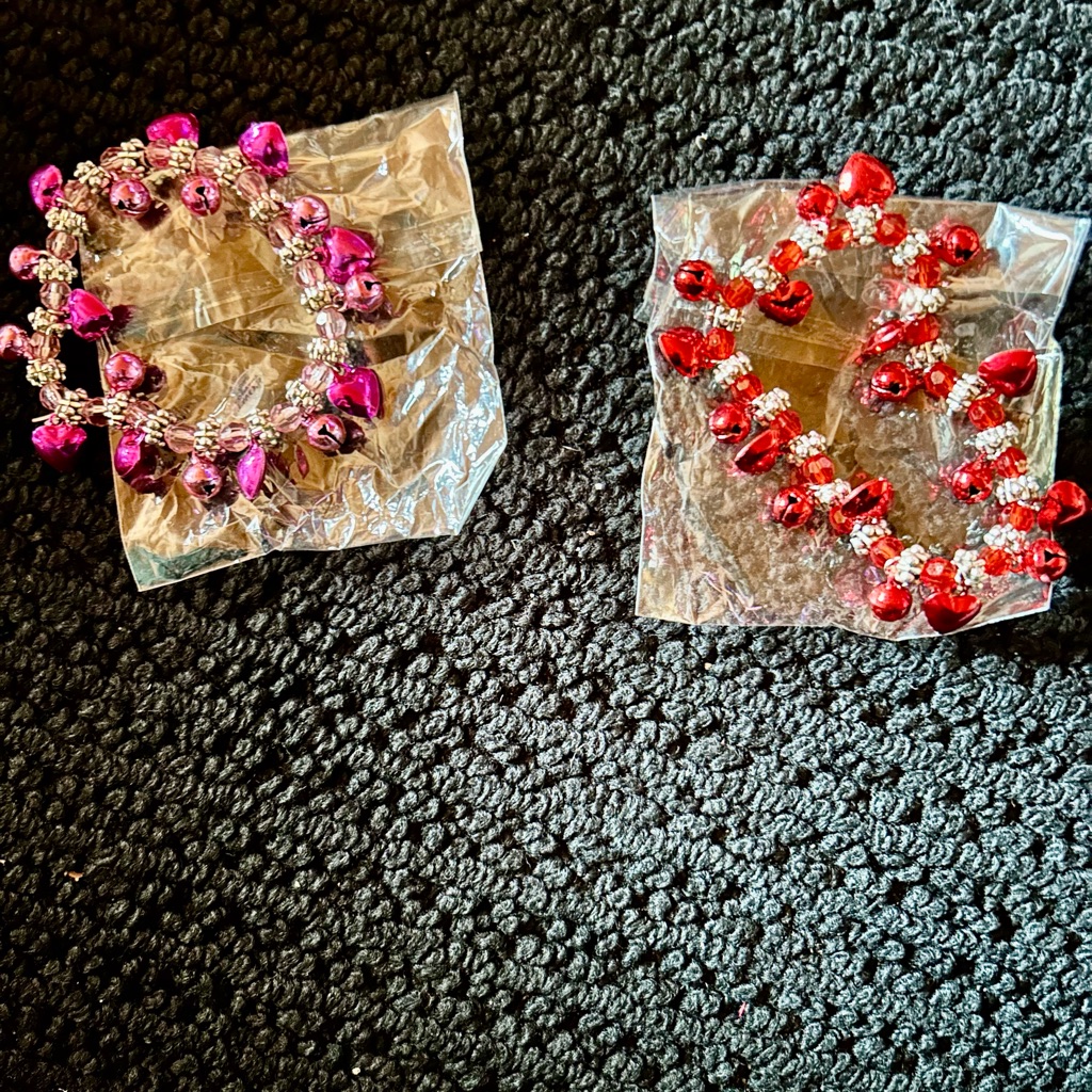 Heart And Bell Beaded Bracelets / Red Or Pink
